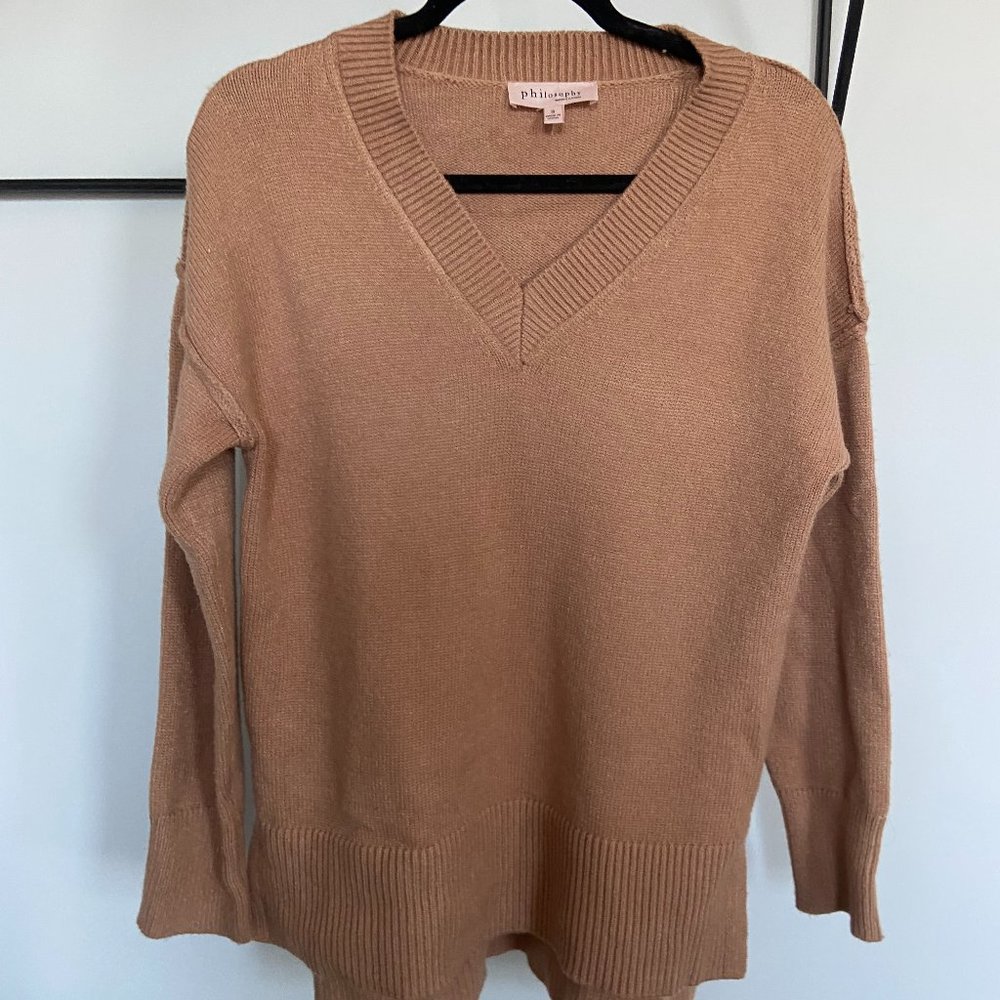 Philosophy Tan V-Neck Caramel Sweater Size Small